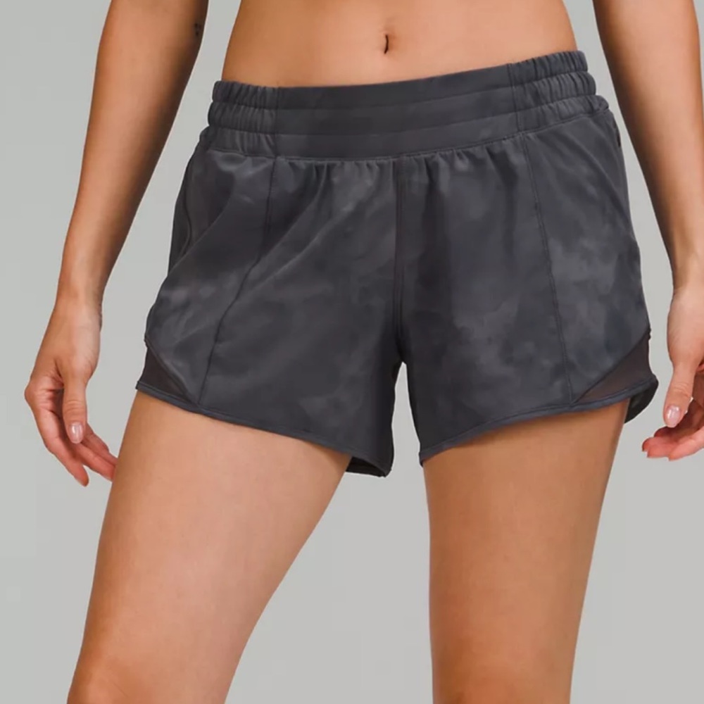 Hotty hot low rise lined short 2.5
